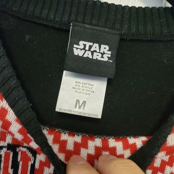 Star Wars Holiday Themed Crewneck Sweater "Merry Sithmas" Size Medium - Picture 3 of 4